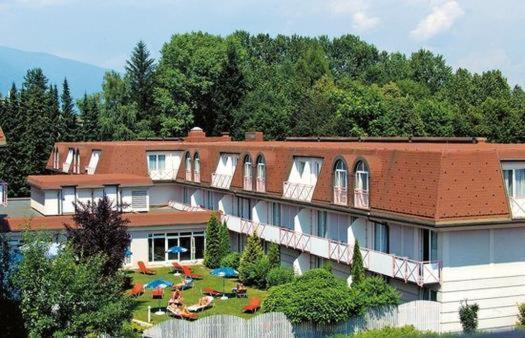 Apartment In Warmbad Villach Bilik gambar